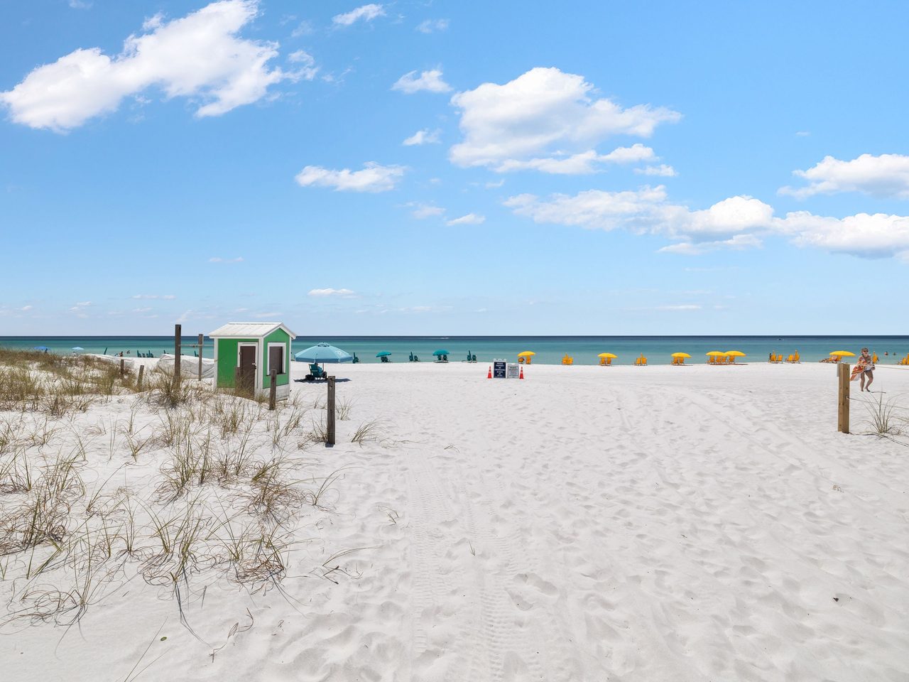 30A sugar-white beach